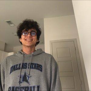 Meet your Posher, Alex